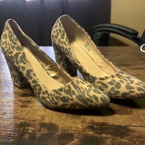 Massini size 10 heels